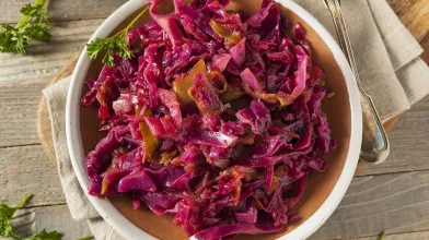 Braised Cabbage With Apples