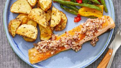 Seared Salmon & Shallot-Dijon Vinaigrette with Roasted Potatoes & Sautéed Vegetables