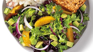 Green Salad with Orange, Avocado, and Onion