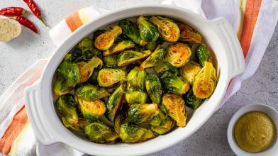 Sweet Sriracha Roasted Brussels Sprouts