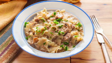 A bowl of diabetes-friendly beef stroganoff