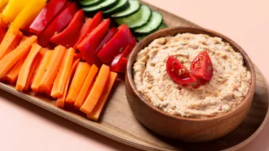 Garden Crunch Hummus Dip Cup