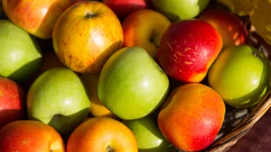 mixed apples