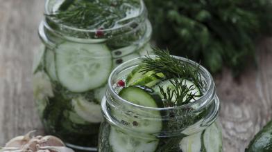 Low-Sodium Sugar-Free Pickles