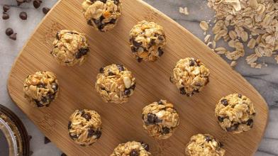 No-Bake Peanut Butter & Chocolate Bites