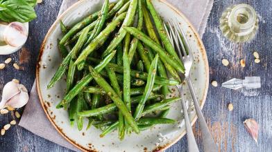 Roasted Green Beans in Champagne Vinaigrette