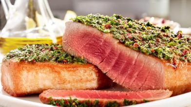 Seared Tuna with Pesto Sauce