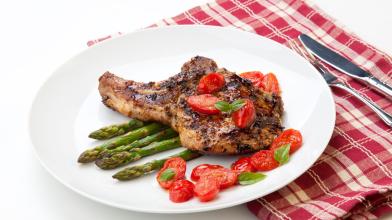 Smoky Pork Chops with Tomatoes