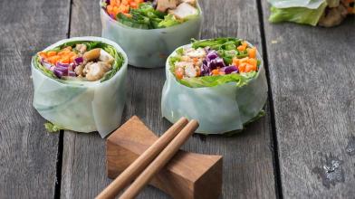 Summer Chicken Spring Rolls