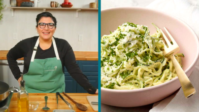 How to Make Avocado Alfredo with Zucchini Noodles 