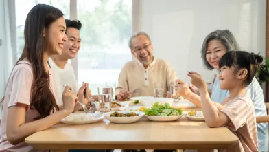 How Family Meals Provide Health Benefits