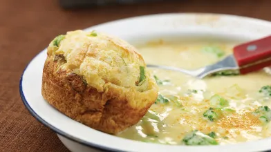 Cheddar Cheese and Broccoli Soup