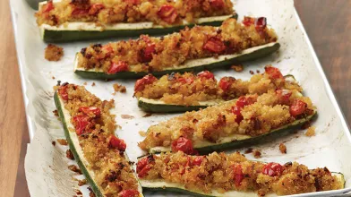 Crunchy Quinoa Stuffed Zucchini