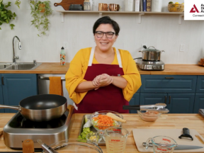 Watch:Pot Pie Cooking Class