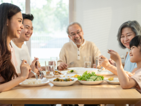 How Family Meals Provide Health Benefits