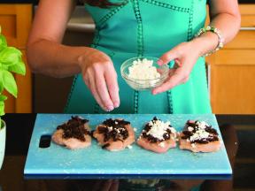 Video: Easy Chicken Pinwheels