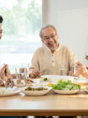 How Family Meals Provide Health Benefits