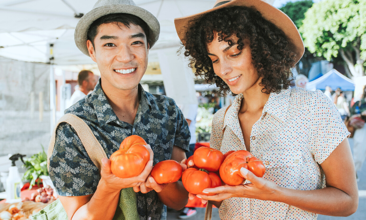 8 Tips for Shopping at Farmers Markets