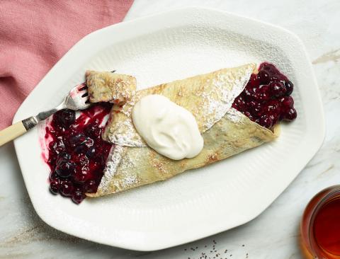 1851-diabetic-instant-pot-dessert-chia-berry-crepes_instant-pot-diabetes-ckbk_111419.jpg