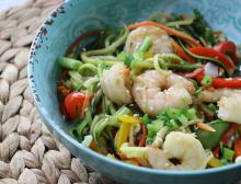 Zucchini & Shrimp Stir-Fry (Video)