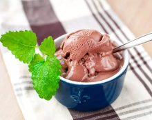 A bowl of ice cream made from banana for a healthy diet dessert