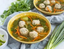 Turkey Meatball Wonton Soup with Bok Choy  Carrots diabetic_3378547104.png