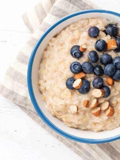 Berry Almond Oatmeal