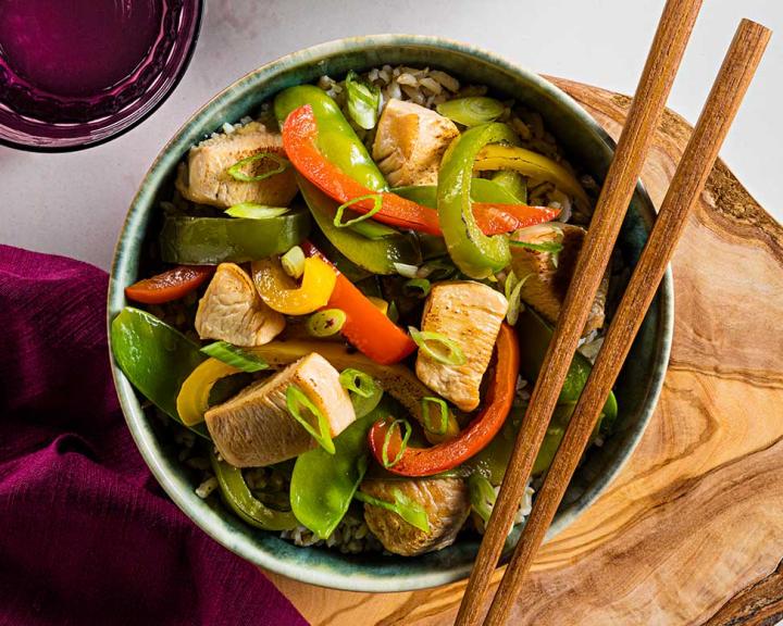 Chicken Stir-Fry with Snow Peas and Bell Pepper