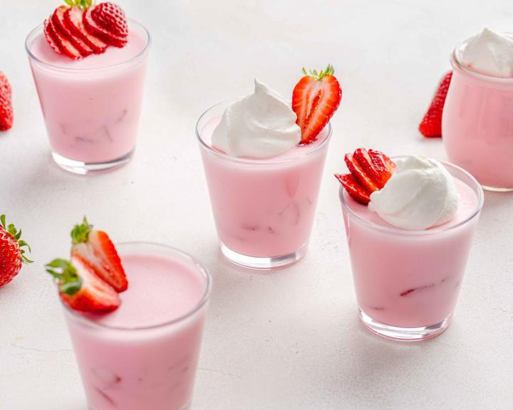 Strawberry Yogurt Whips