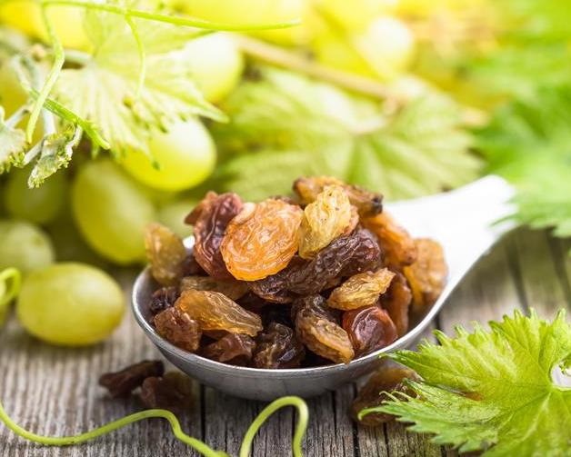 one tablespoon of raisins