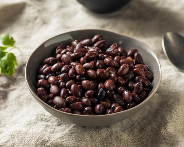 Cooked black beans in a bowl