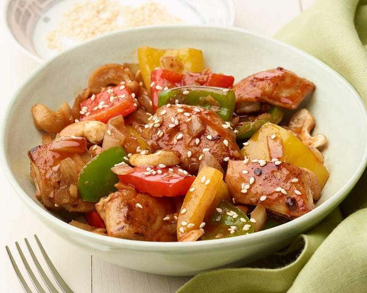 Cashew Chicken with Bell Peppers