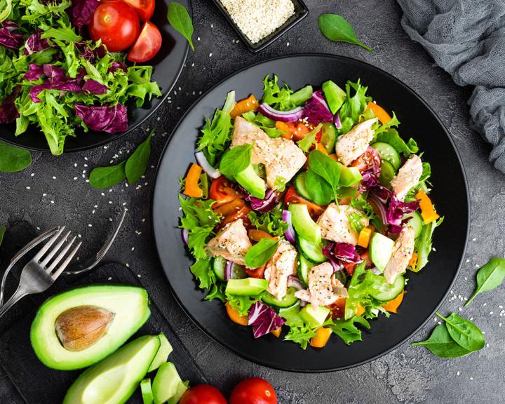 Grilled Salmon and Avocado Salad