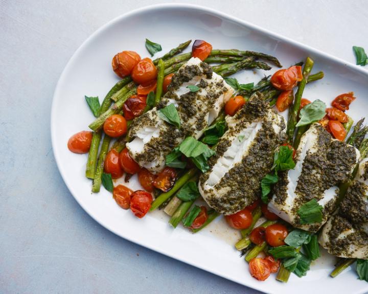 Pesto-Encrusted Cod with Roasted Tomatoes and Asparagus