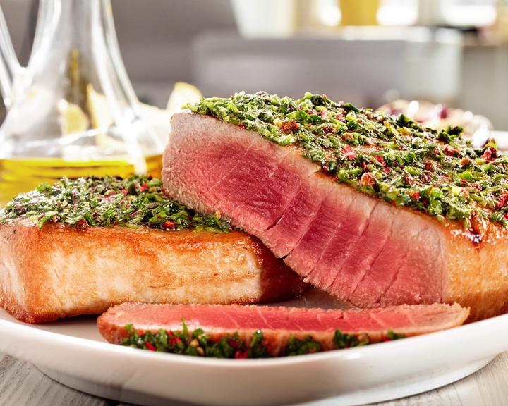 Seared Tuna with Pesto Sauce