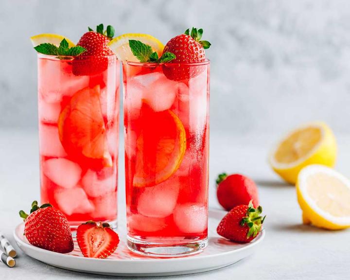 Sparkling Strawberry Mint Water