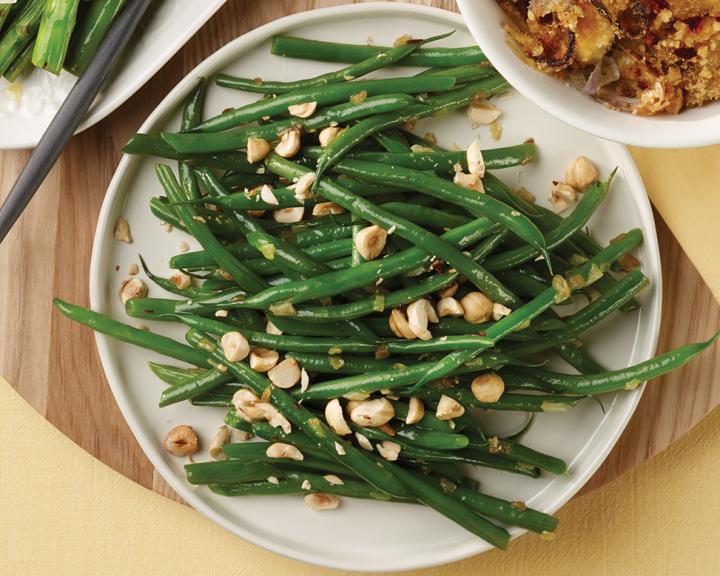 Haricots Verts with Hazelnuts (Fagiolini Alle Nocciole)
