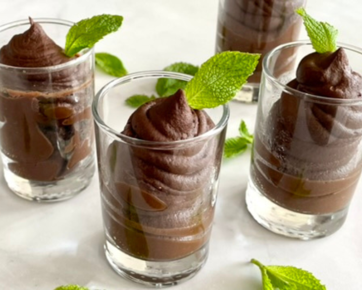 Cocoa-Peppermint Power Pudding, Plant-Based