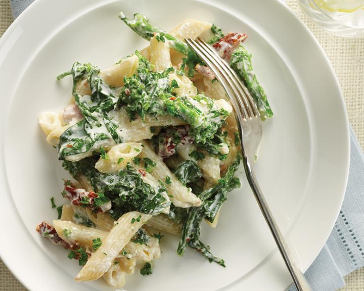 Penne with Broccoli Rabe, Prosciutto, and Garlic