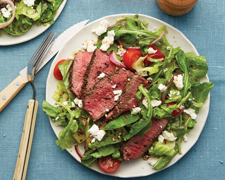 Romaine Peppercorn-Steak Salad