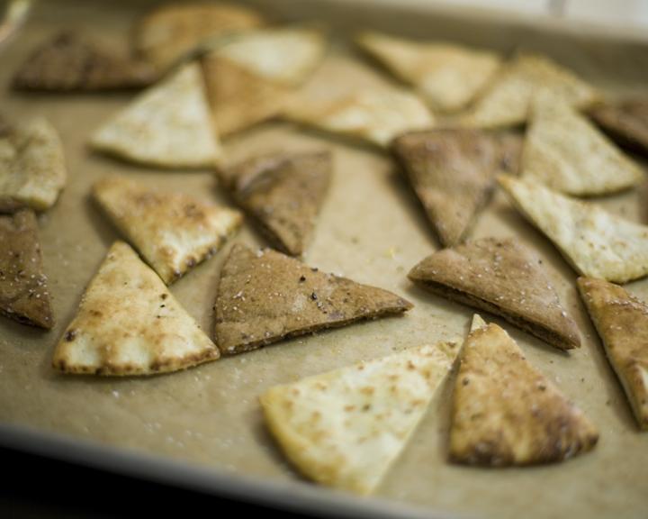 Garlic Pita Crisps