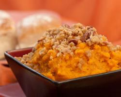 Winter Squash with Oat and Walnut Crumble Topping 