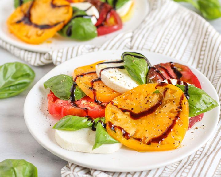 Tomato Caprese Salad